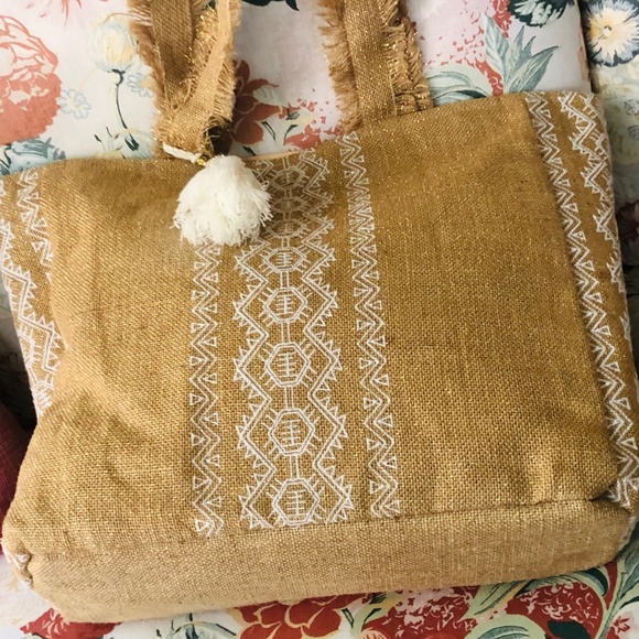 JUTE TOTE BAG ⭐️Bohemian Vibe Summer NAT/Wht Embroidered Design ⭐️Tassel NWT - Picture 8 of 9